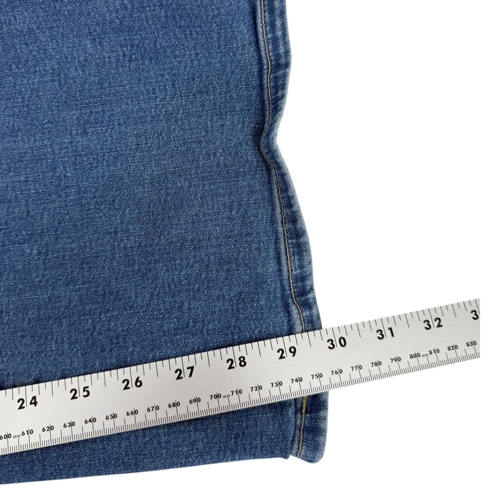 Lane Bryant‎ High Rise Relaxed Boot Cut Jeans Womens Size 20 Blue Denim Stretch - Picture 5 of 7